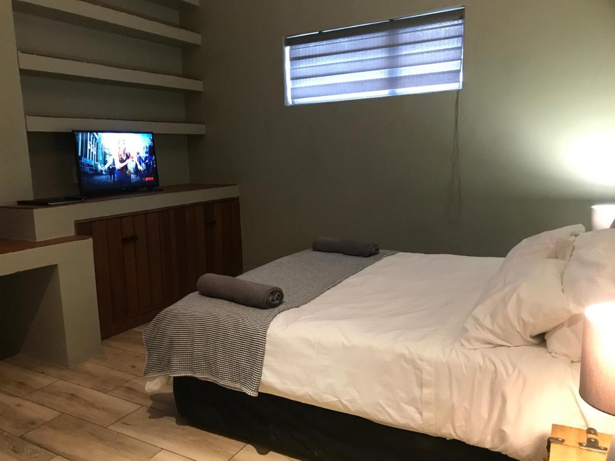 Aluve Guesthouse Johannesbourg Extérieur photo