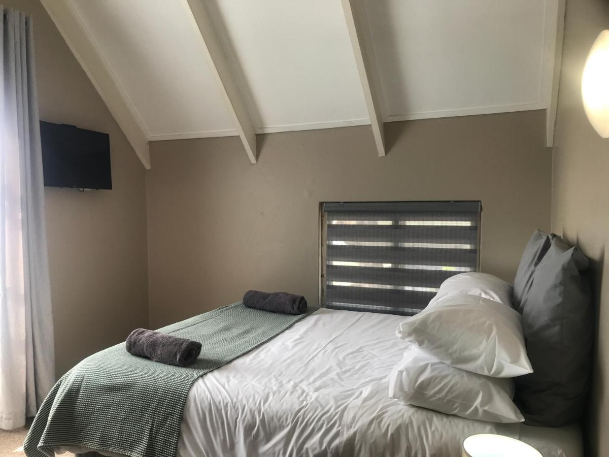 Aluve Guesthouse Johannesbourg Extérieur photo