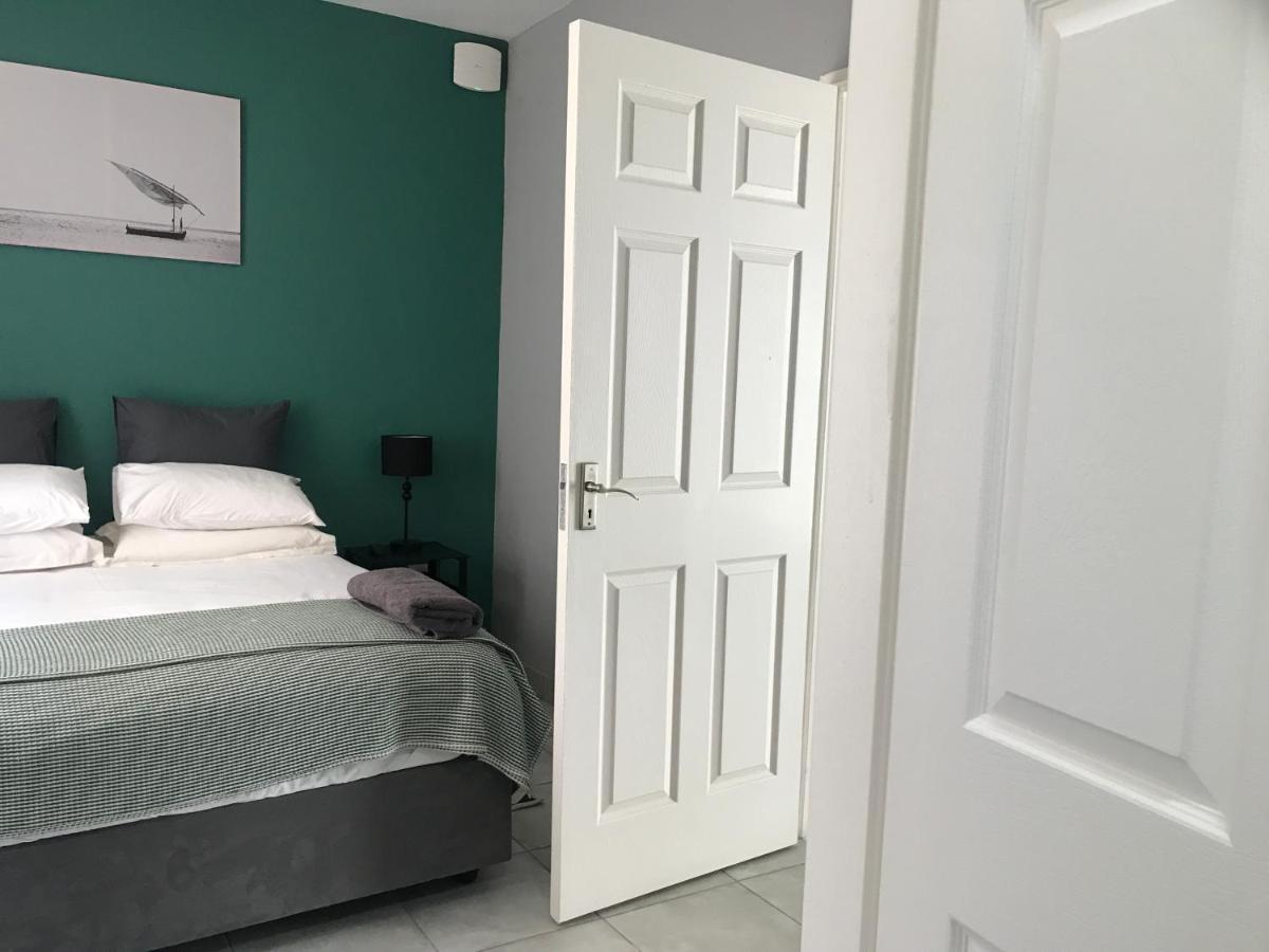 Aluve Guesthouse Johannesbourg Extérieur photo