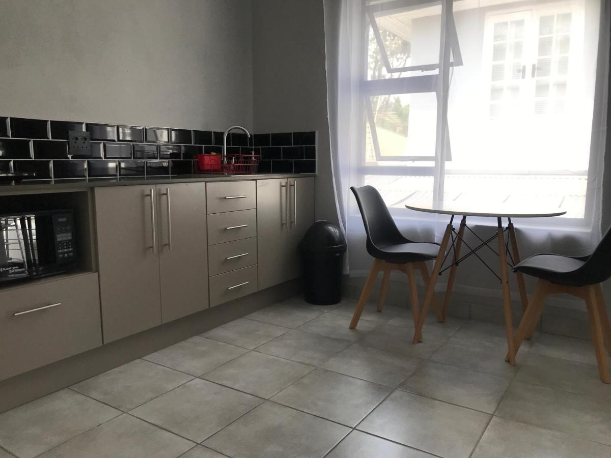 Aluve Guesthouse Johannesbourg Extérieur photo